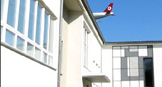 Bauhaus am Flughafen